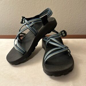 Chaco Women’s size 8 Sandals - Dual Adjustable Blue/Green Straps